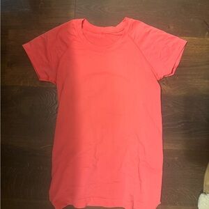 Lululemon swiftly tech